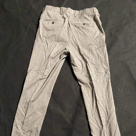 Slim dress pants good fellow 30x32 great quality worn once - Picture 2 of 2
